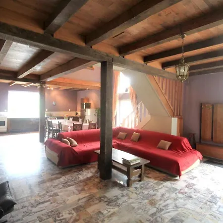 Maison Spacieuse Au Coeur De Avec Jardin